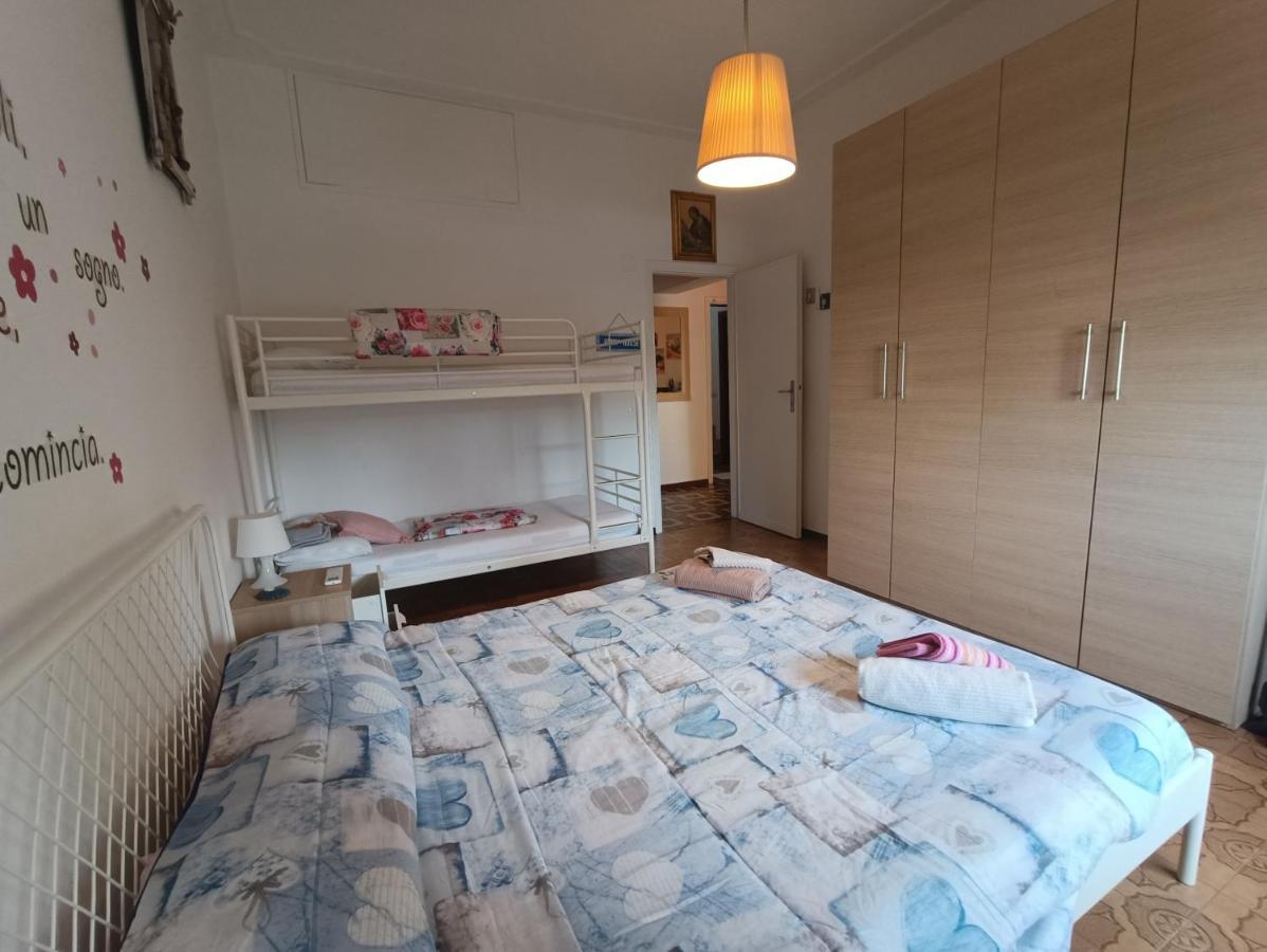 Le Palme 98 "Casa Vacanze" Lido di Camaiore Exteriér fotografie