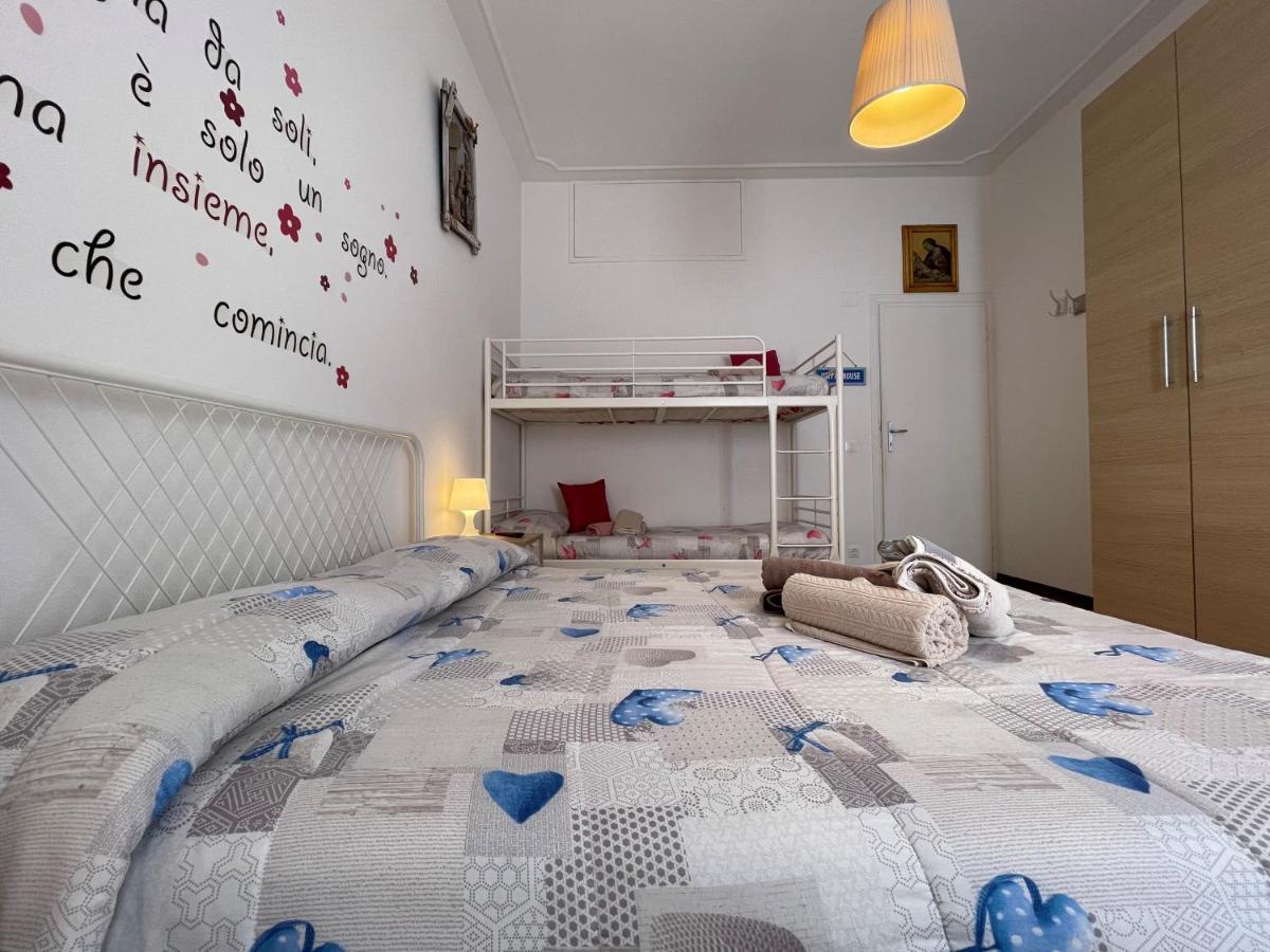 Le Palme 98 "Casa Vacanze" Lido di Camaiore Exteriér fotografie