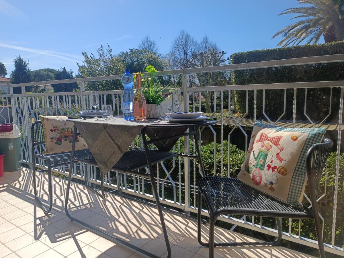 Le Palme 98 "Casa Vacanze" Lido di Camaiore Exteriér fotografie
